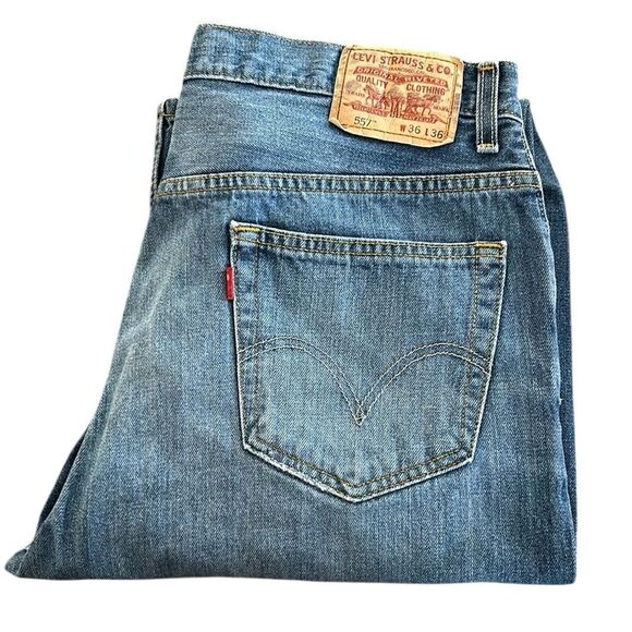 Levi’s Mens 557 Relaxed Boot Jeans - Picture 1 of 8